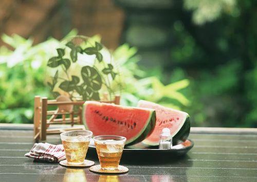 吃瓜和喝茶,闲话家常，品味人生
