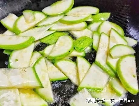 湖北角瓜怎么吃,湖北角瓜的多样食法探索