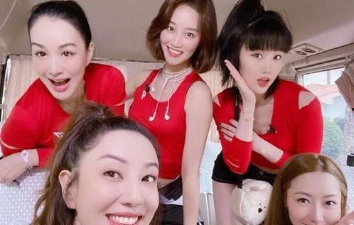 黄龄吃蛇瓜,蛇瓜美味之旅