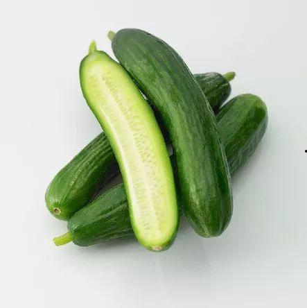 吃乳瓜图片大全,多角度欣赏美味瓜果的视觉盛宴